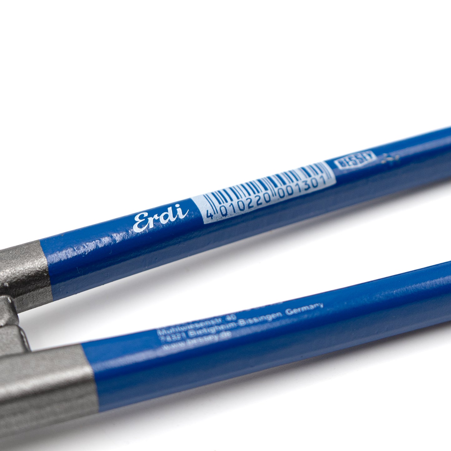 Erdi Logo und GTIN auf blauem Griff der Blechschere